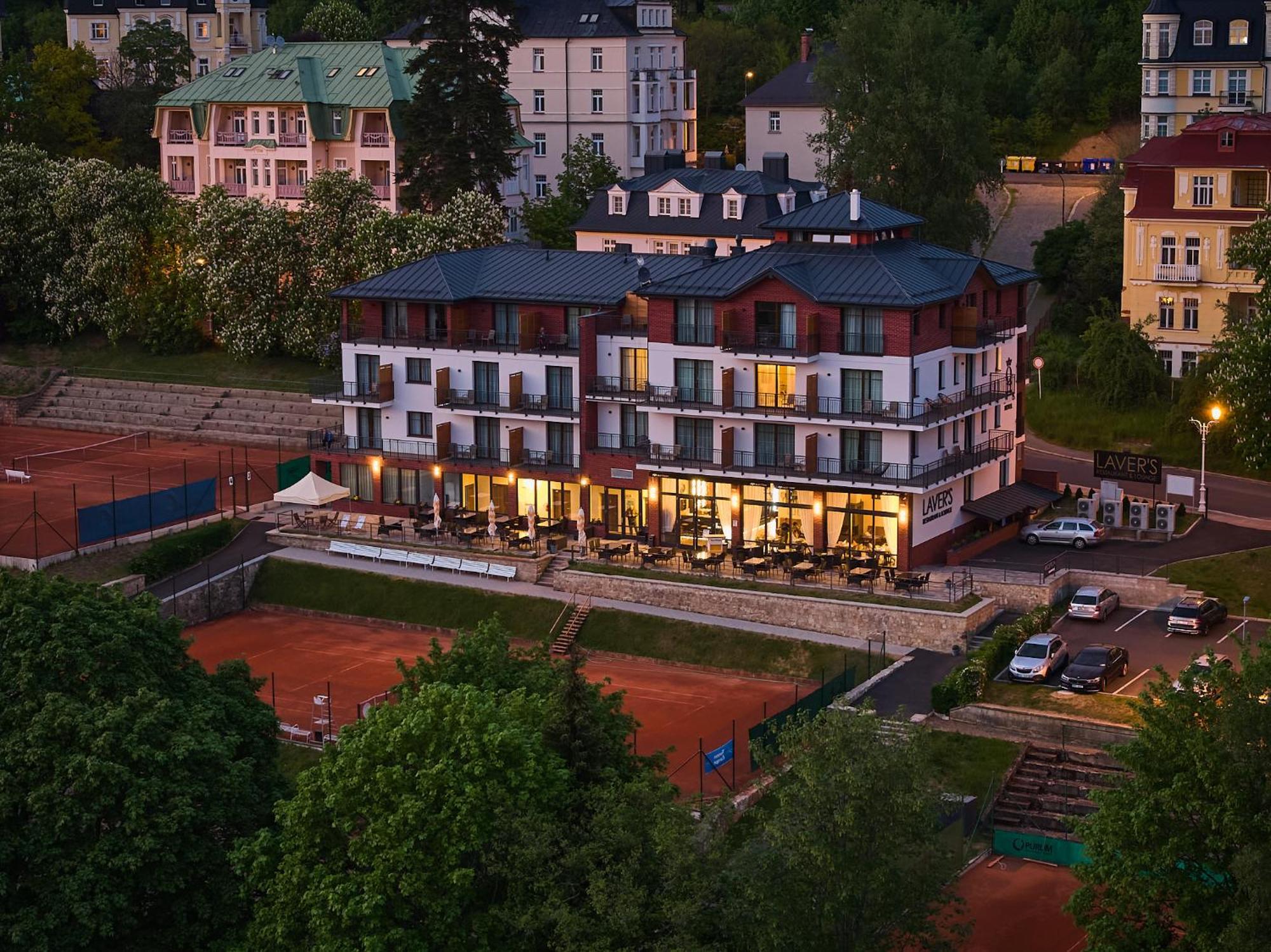 Hotel Queens Mariánské Lázně Marianske Lazne Exterior foto