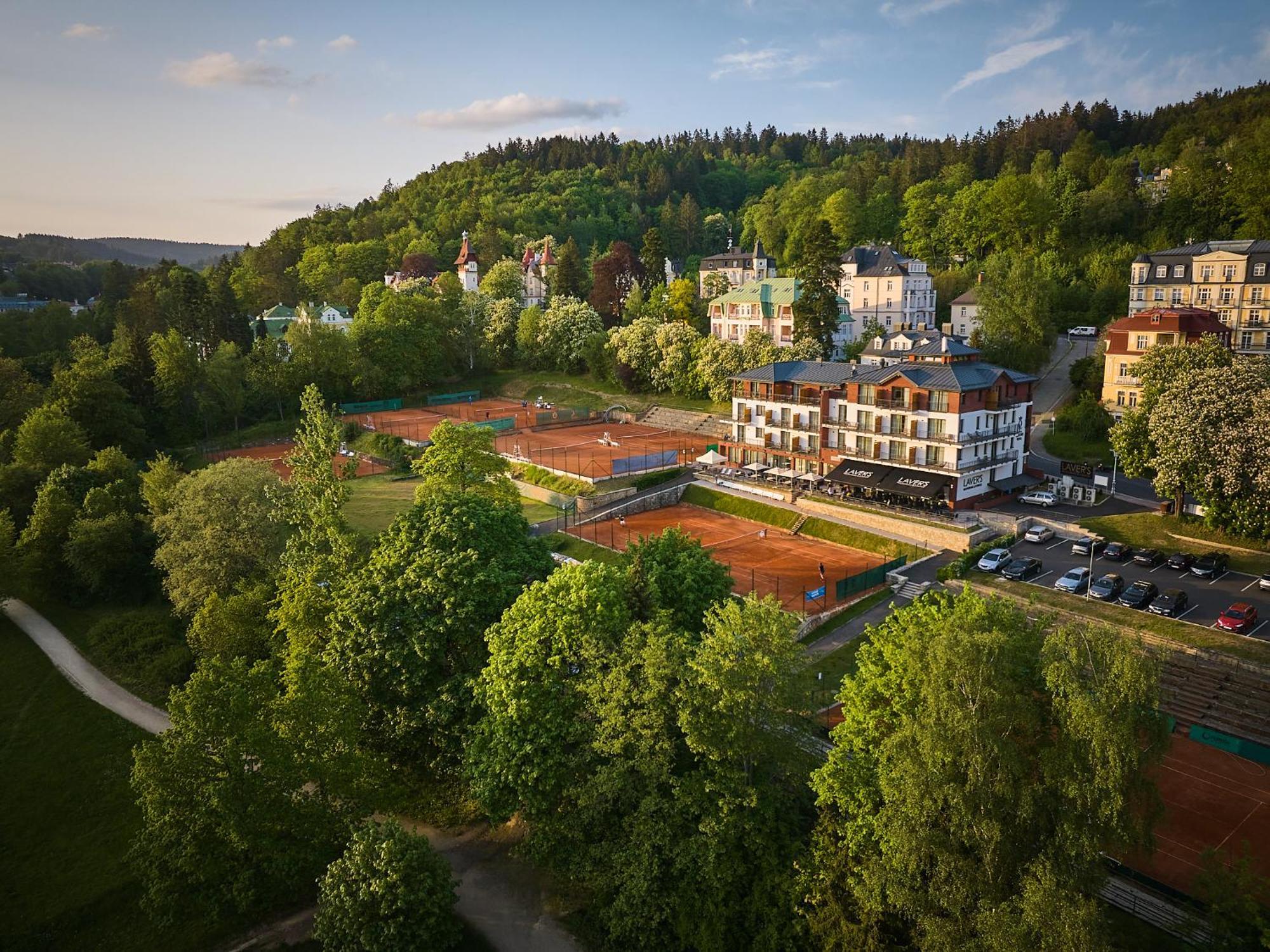 Hotel Queens Mariánské Lázně Marianske Lazne Exterior foto